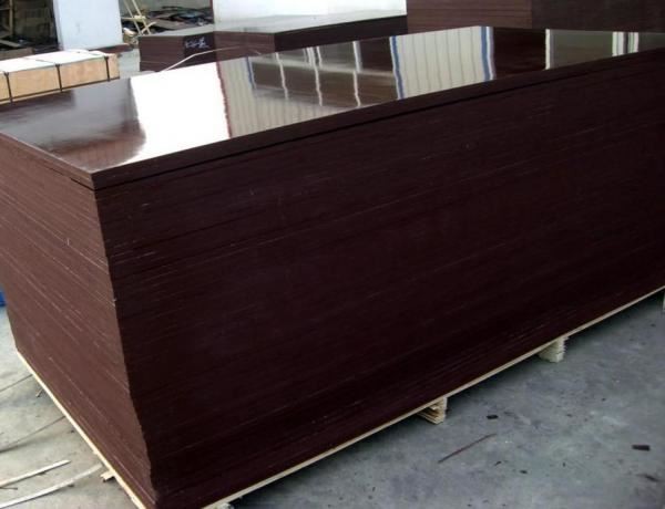 COMPENSADO MARINEPLEX PARA CONSTRUÇÃO 10mm